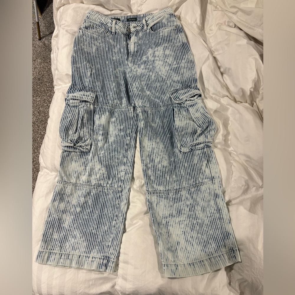 NWOT Wide-leg Cargo Jeans Wild Fable size 6